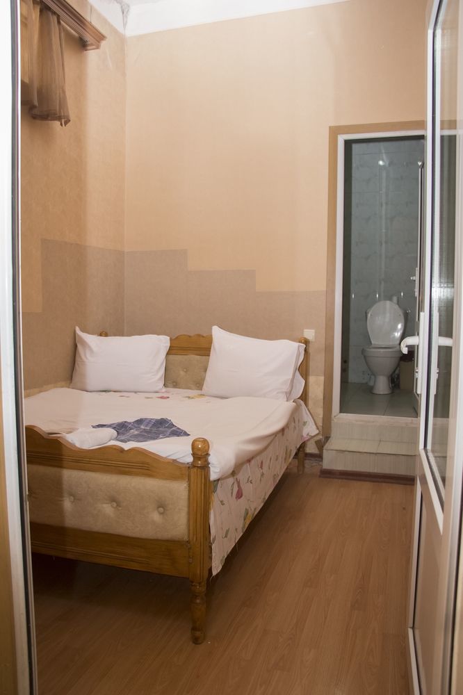 Aratta Hotel Argavand Exterior photo