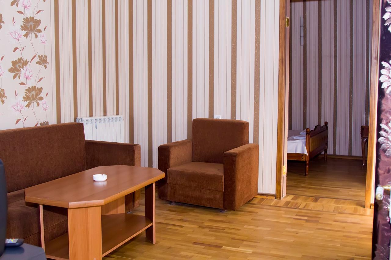 Aratta Hotel Argavand Exterior photo