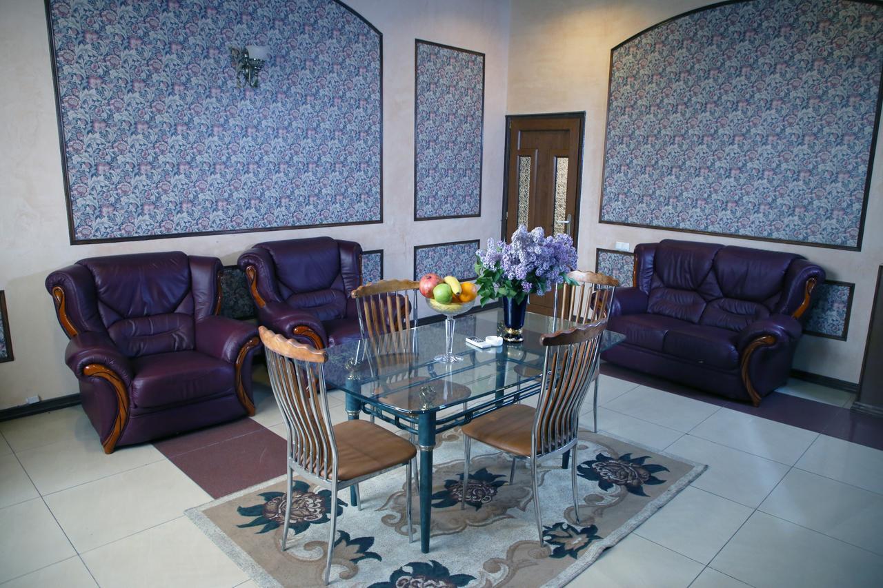 Aratta Hotel Argavand Exterior photo